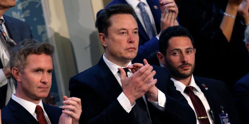 Bank-bank Milik Elon Musk Tak Akan Mengeluh Soal Bencana Twitter Sebesar $13 Miliar