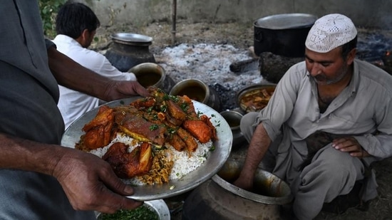 Berita gaya hidup terbaru, pembaruan langsung hari ini 14 Agustus 2024: Kashmir, Goa, dan Kolkata adalah tujuan makanan terbaik: Laporan Tren Makanan Godrej 2024